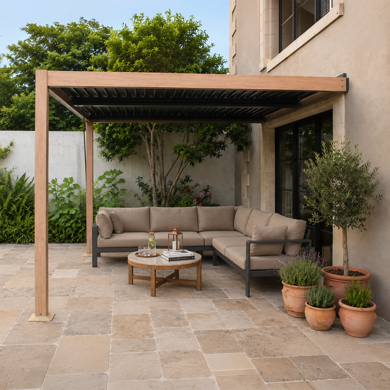 Pergola bioclimatique 3x3m adossée effet bois PANAGIA