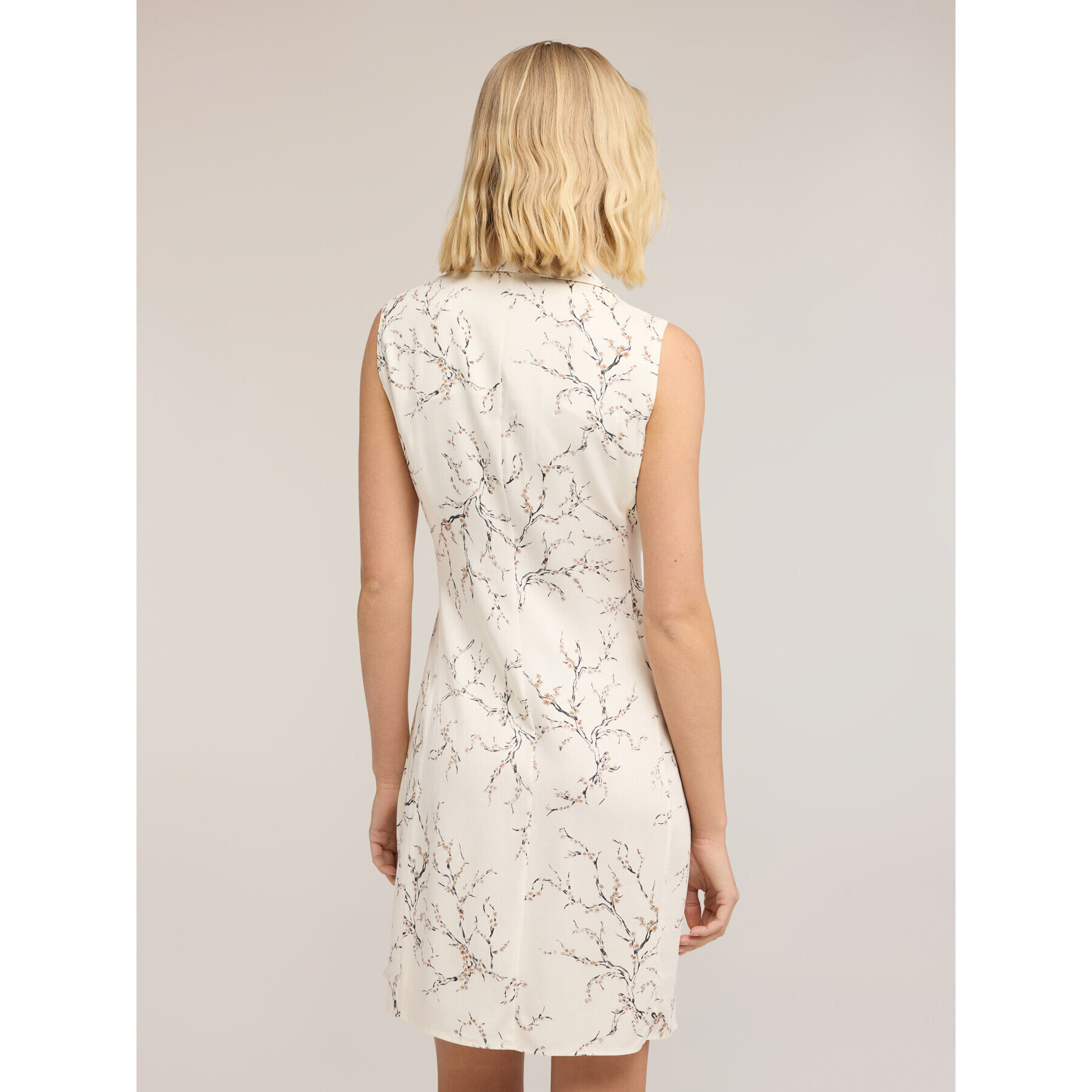 Motivi - Vestido cruzado de satén con estampado - Blanco