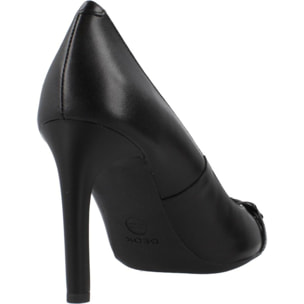 Zapatos de Vestir Mujer de la marca GEOX  modelo D DAVIOLA NEGRO