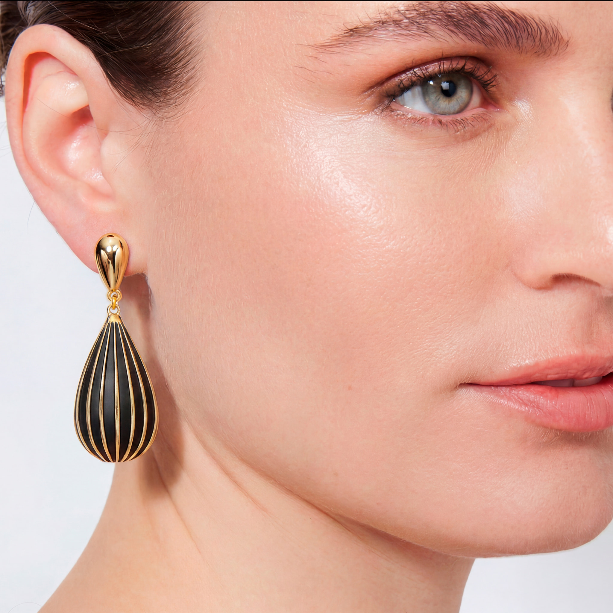 Pendientes Belin acabado oro amarillo 18k
