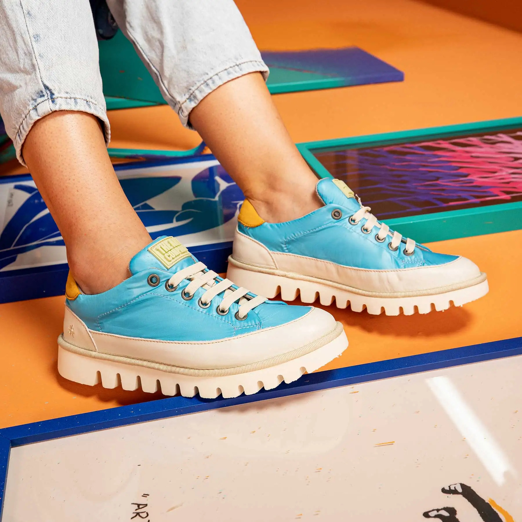 Zapatos 1596 NYLON KAKI/ ONTARIO color Kaki