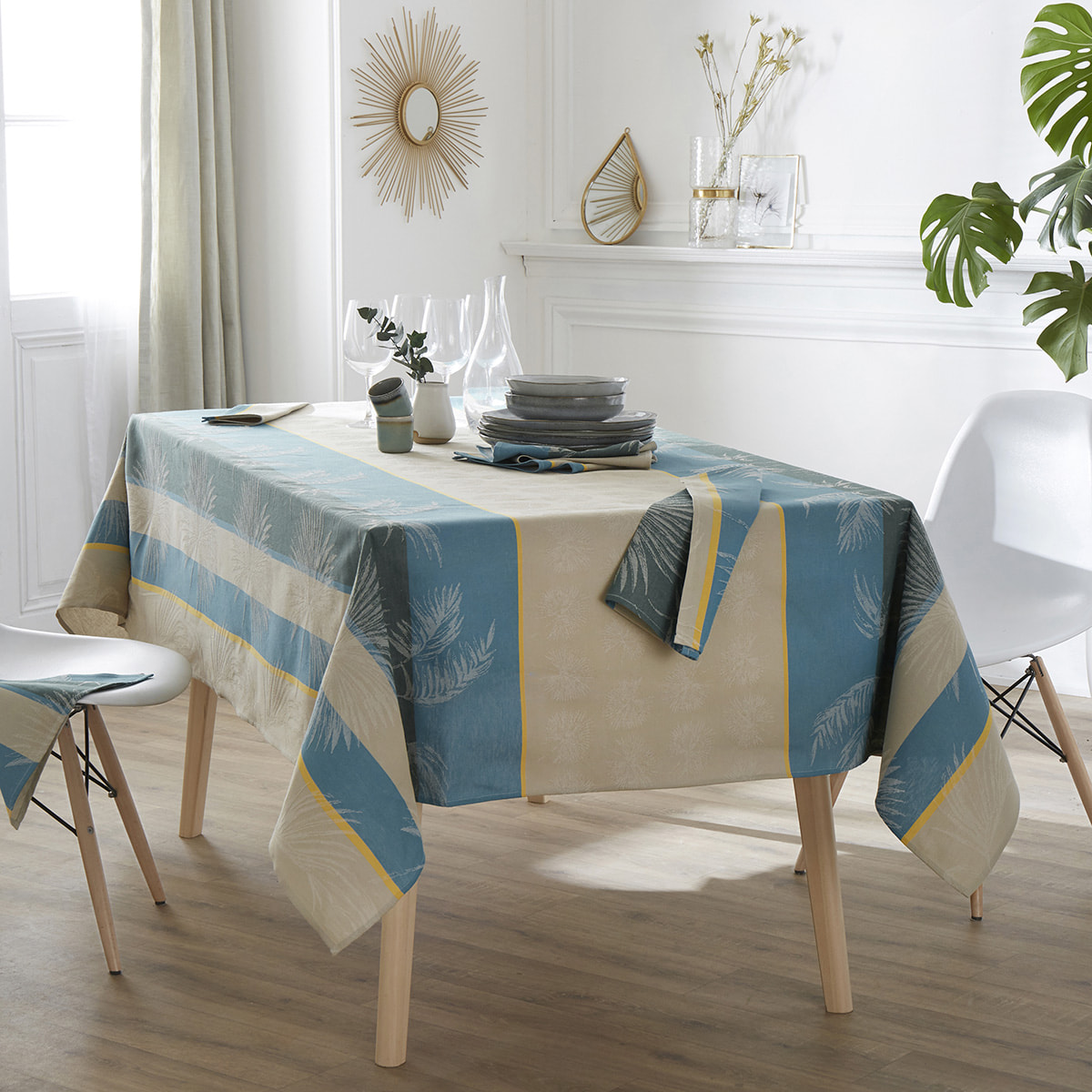 Nappe carrée tropicale à jacquard enduit - Bleu azur