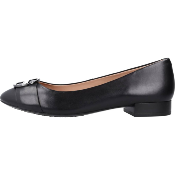 Bailarinas Mujer de la marca GEOX  modelo D PHEBY 20 NEGRO