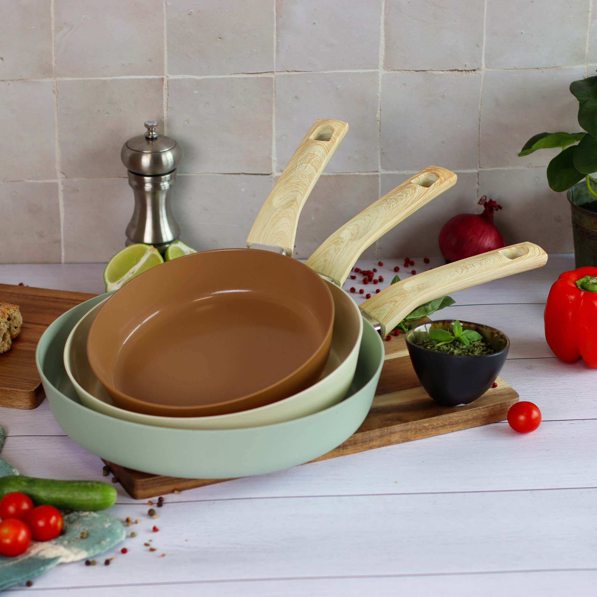 Poêle en revêtement céramique 28cm crème - tous feux COLORAMA