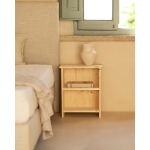 Mesita de noche de madera maciza en tono natural de 50x42cm Alto: 50 Largo: 42 Ancho: 27