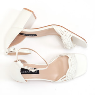 Sandali in simil pelle con fascia intrecciata e tacco alto comodo