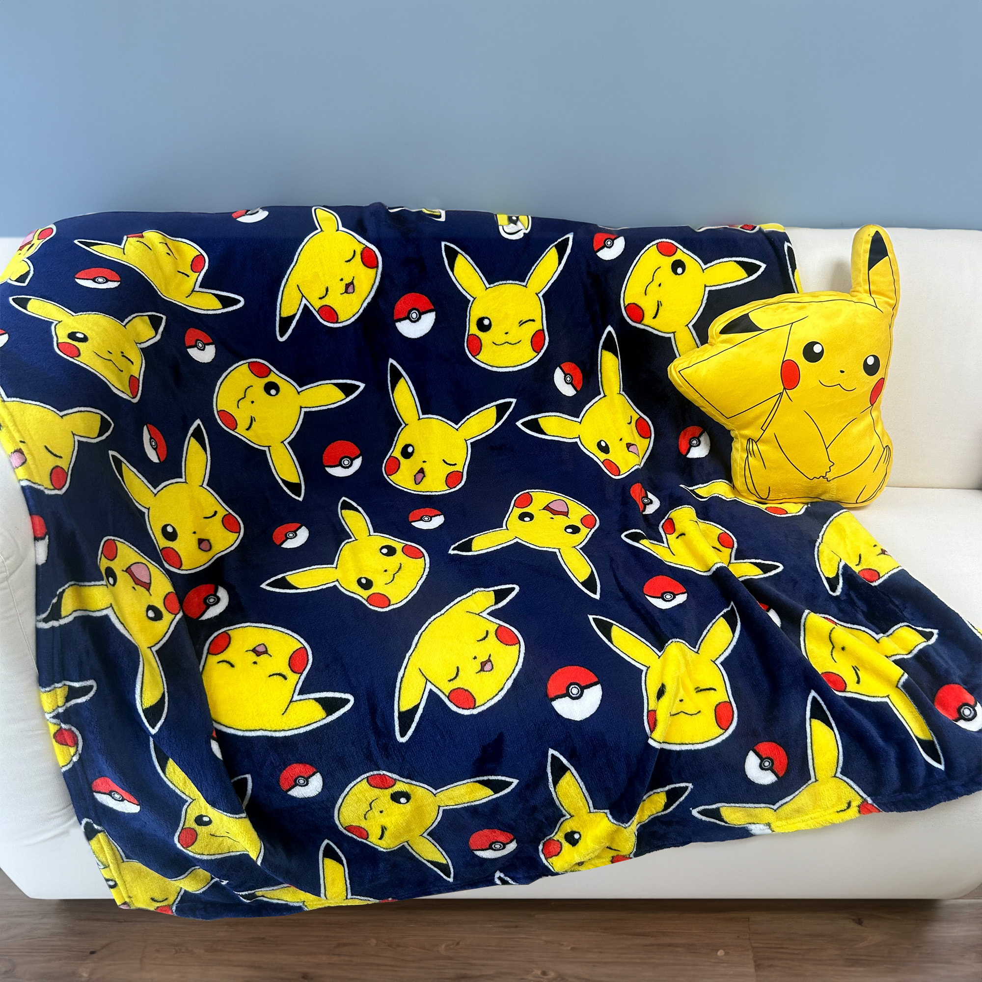 Plaid imprimé 100% polyester, POKEMON PIKA PIKA