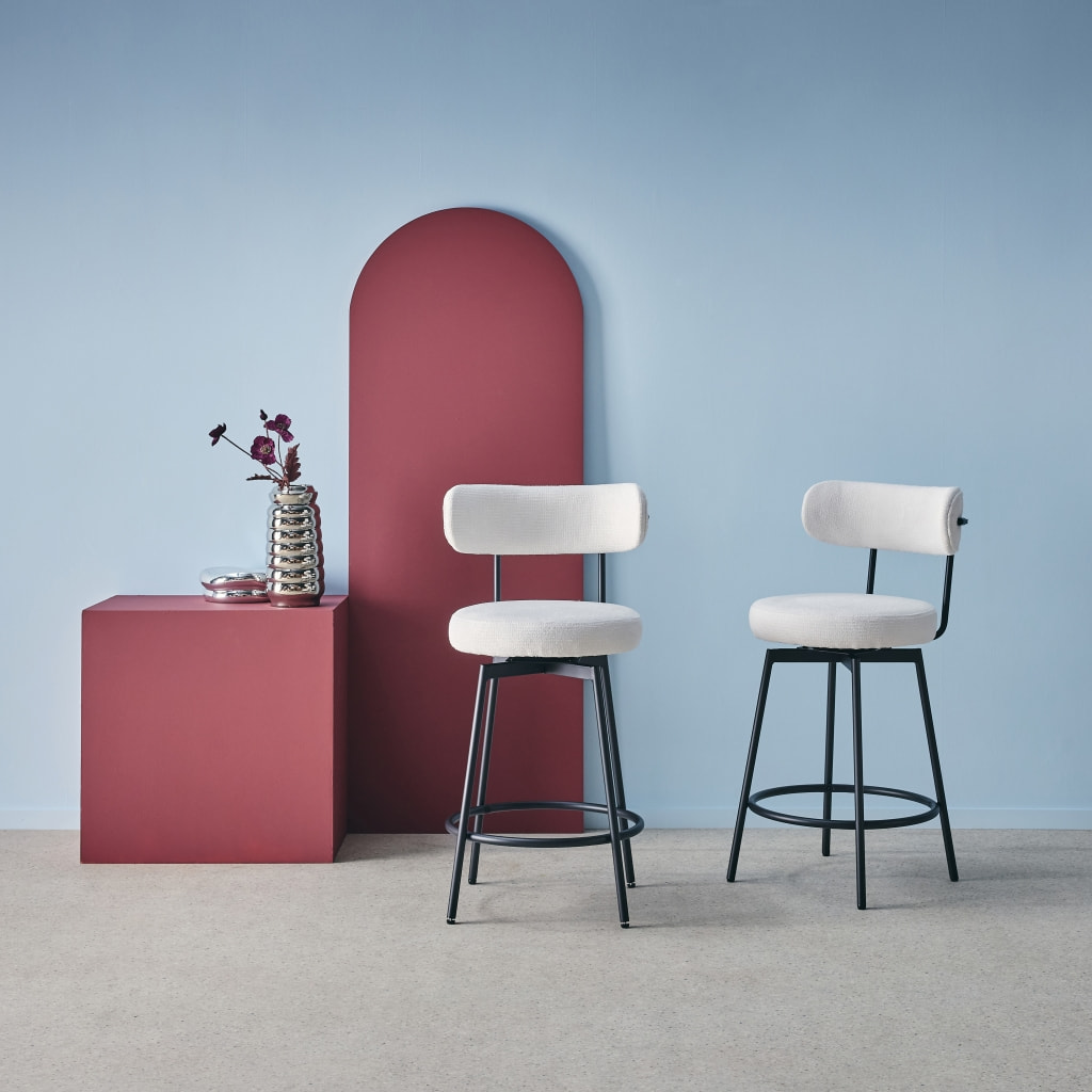 Lot de deux tabourets de bar assise rotative métal noir et tissu blanc - L 50 x P 50 x H 92cm - Iris