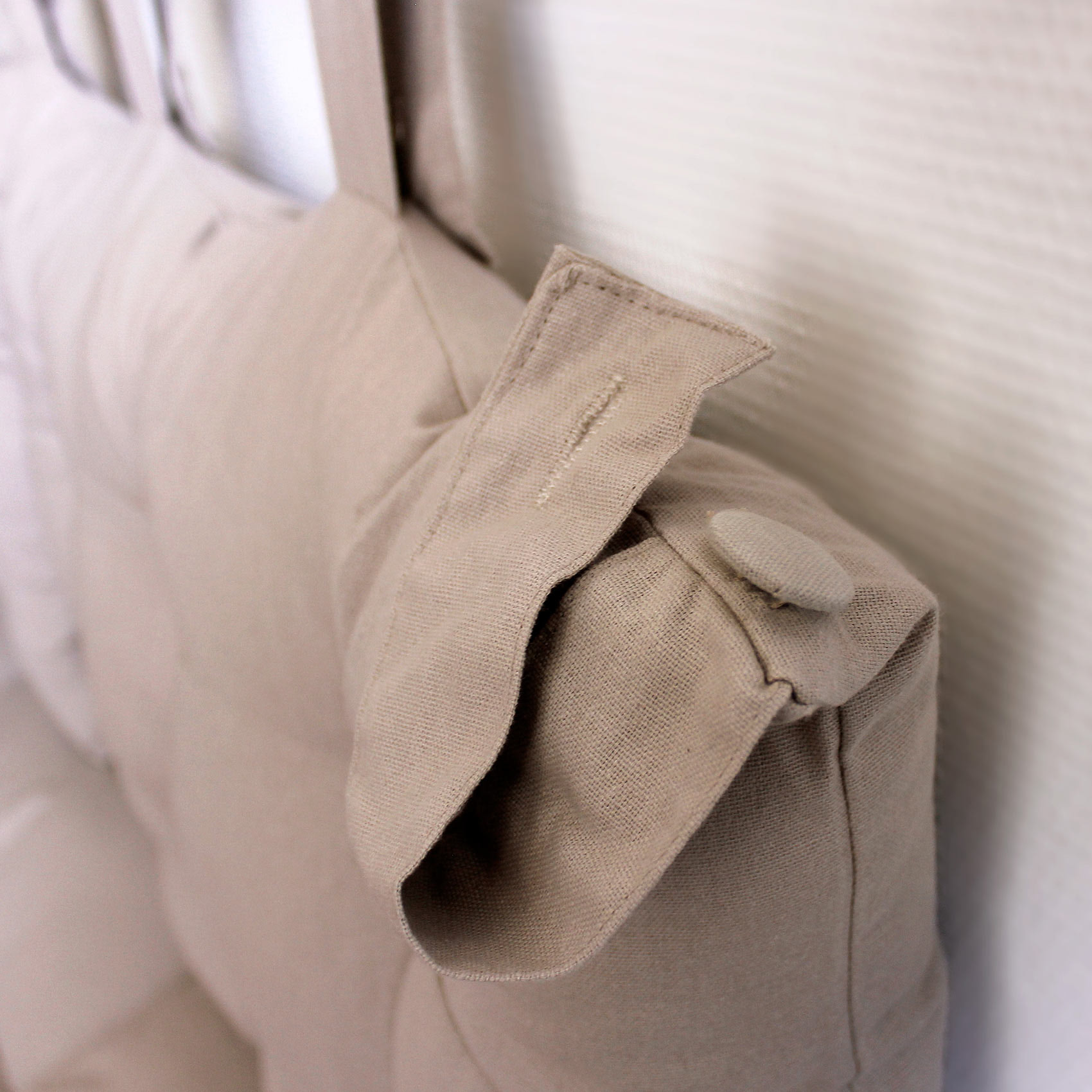 Coussin tête de lit en coton et pattes boutonnées - Naturel