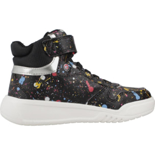 Zapatillas Niño de la marca GEOX  modelo J ILLUMINUS NEGRO