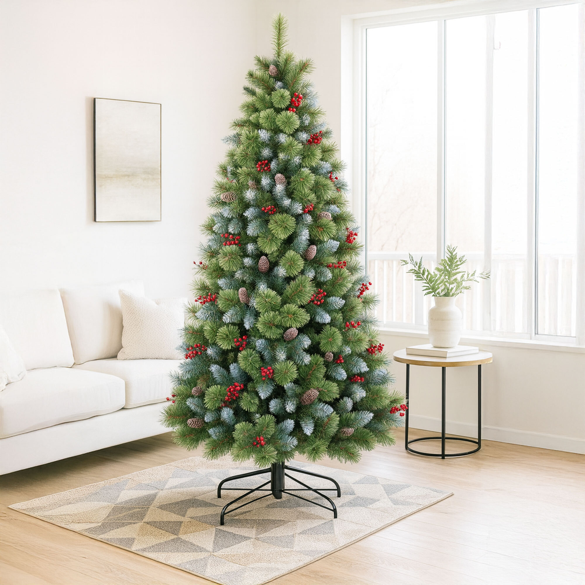 Cortina - Albero di Natale Innevato in PVC e PP con Pigne e Bacche Ø83x150H, 572 Punte