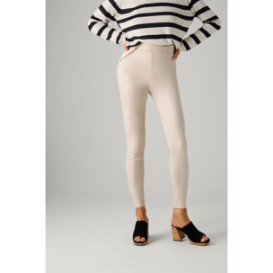 Leggings da donna con effetto metallizzato.