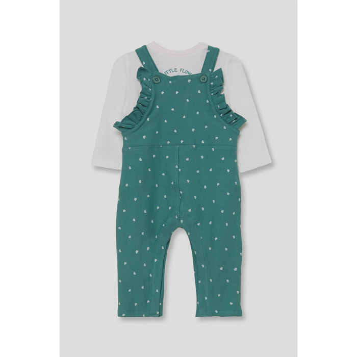 Conjunto niña camiseta crudo y peto verde mar, estampado de corazones, tirantes con volantes | Color: Verde mar | Street Monkey