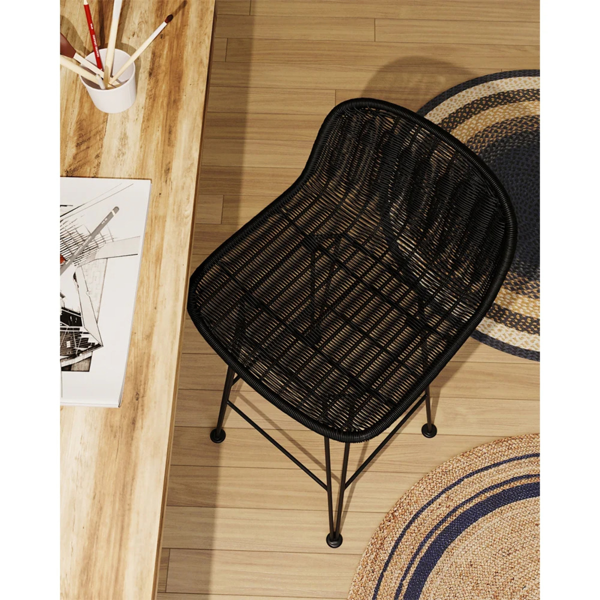 Lot de 2 chaises de bar mi-hauteur 63 cm en résine tressée noire - Jigani