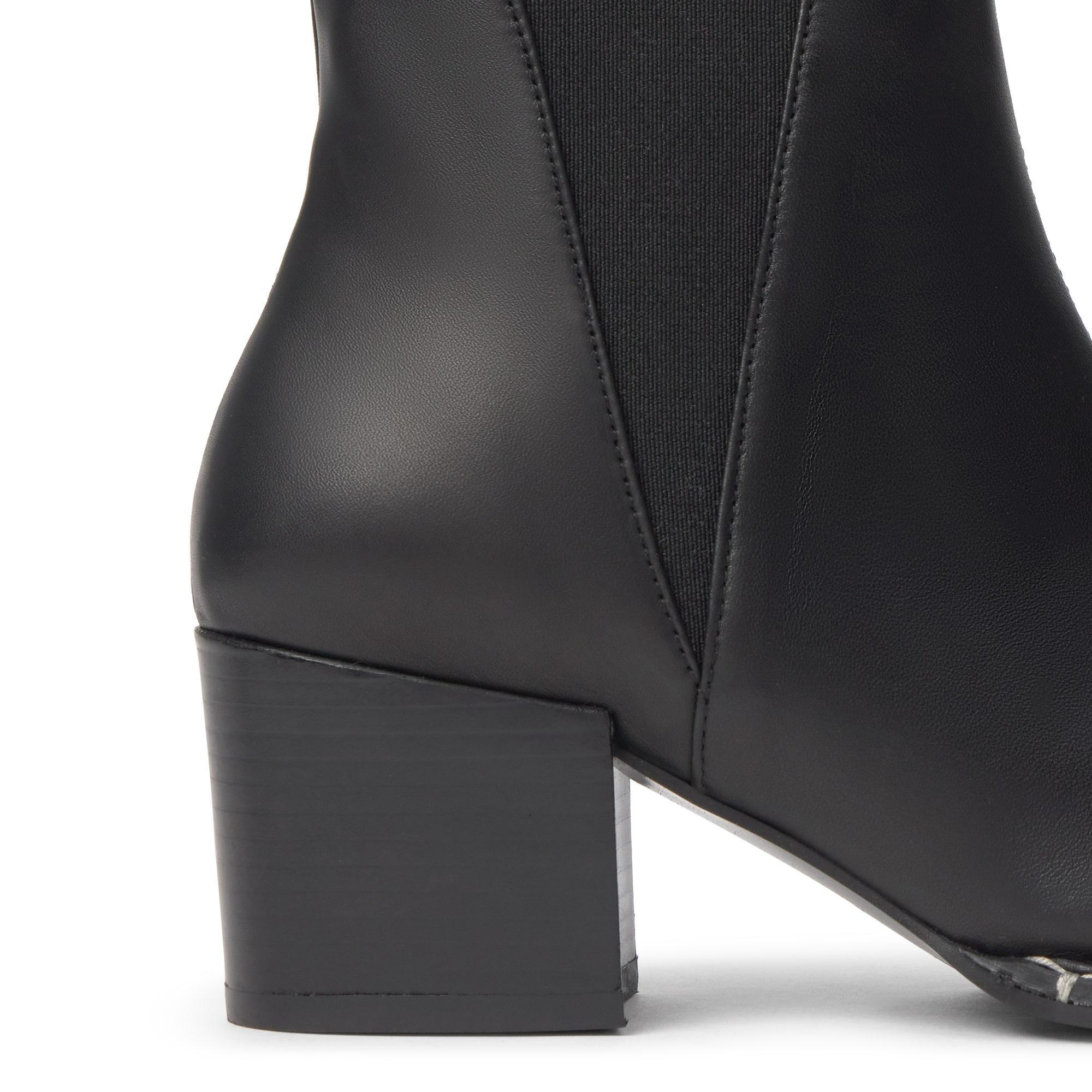 Botín de tacón Neandra en napa con cierre elástico