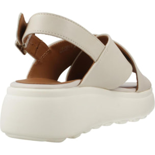 Sandalias Mujer de la marca GEOX  modelo D SPHERICA EC4.1 S BEIS