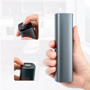 Destornillador de precisión 46 en 1 con cuerpo metálico, rosca giratoria, puntas magnéticas y carcasa de aleación de aluminio con apertura por presión.