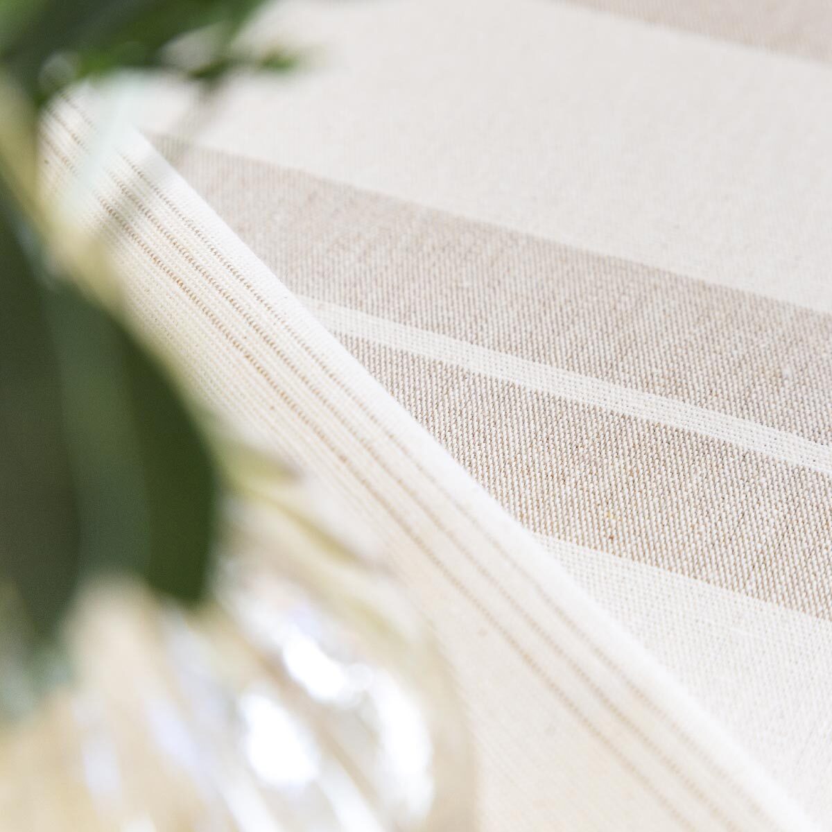 Nappe en tissu 100% coton CHANTILLY