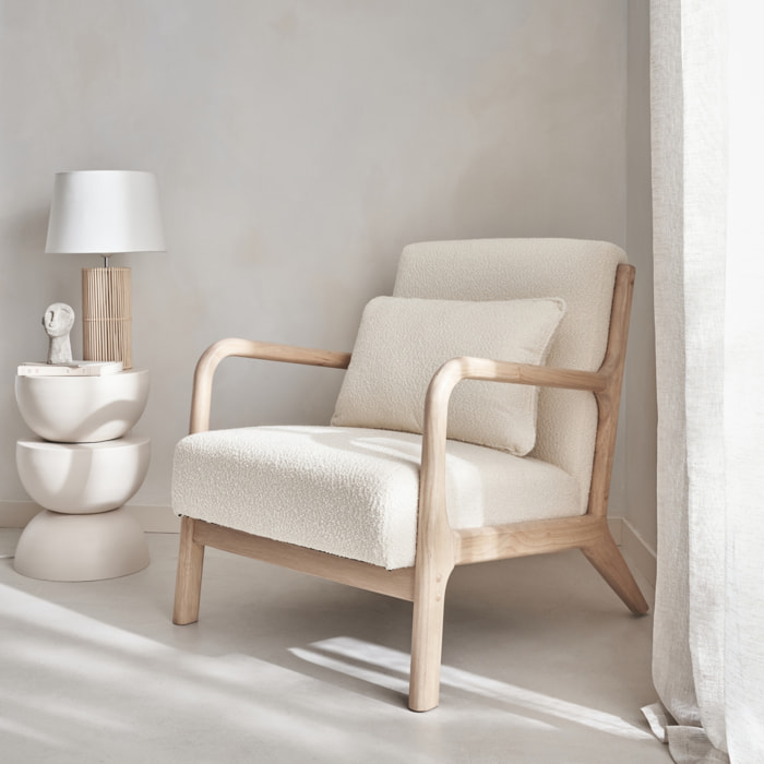 Fauteuil à bouclettes blanches texturées. bois et tissu. 1 place droit fixe. pieds compas scandinave. structure en bois solide