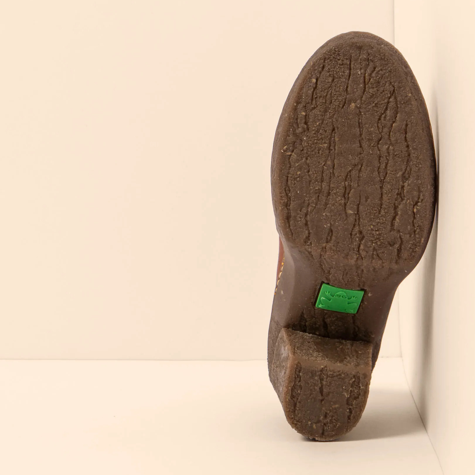 Sandalias N5433 WAX NAPPA TOFFEE / HAYA color Toffee