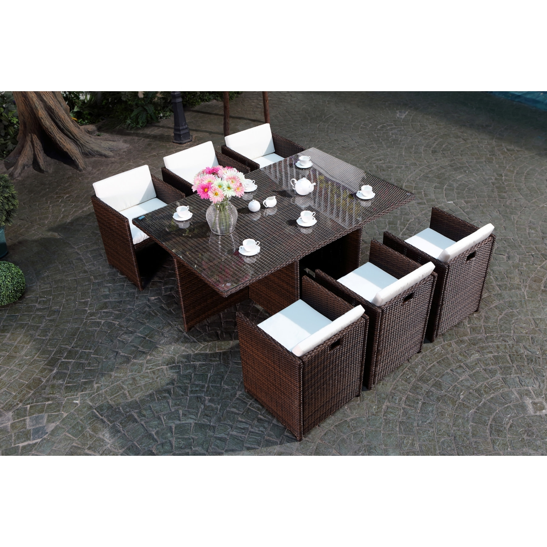 Salon de jardin 6 places marron/blanc + housse de protection REGINA