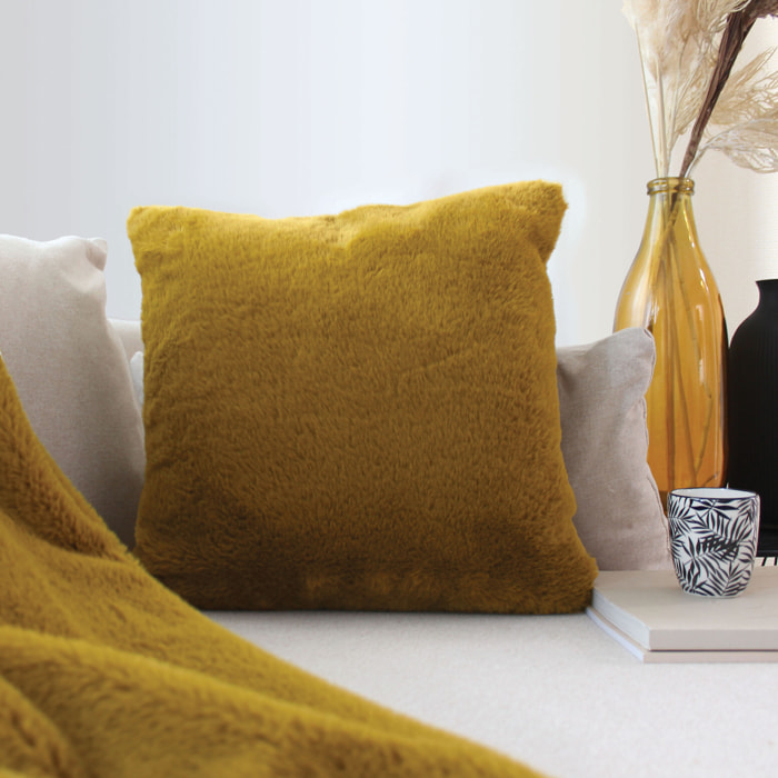 Coussin décoratif imitation fourrure toucher ultra doux - Bronze