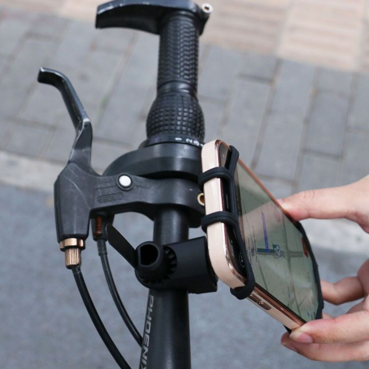 Support smartphone ESSENTIELB Vélo/moto Smartphone