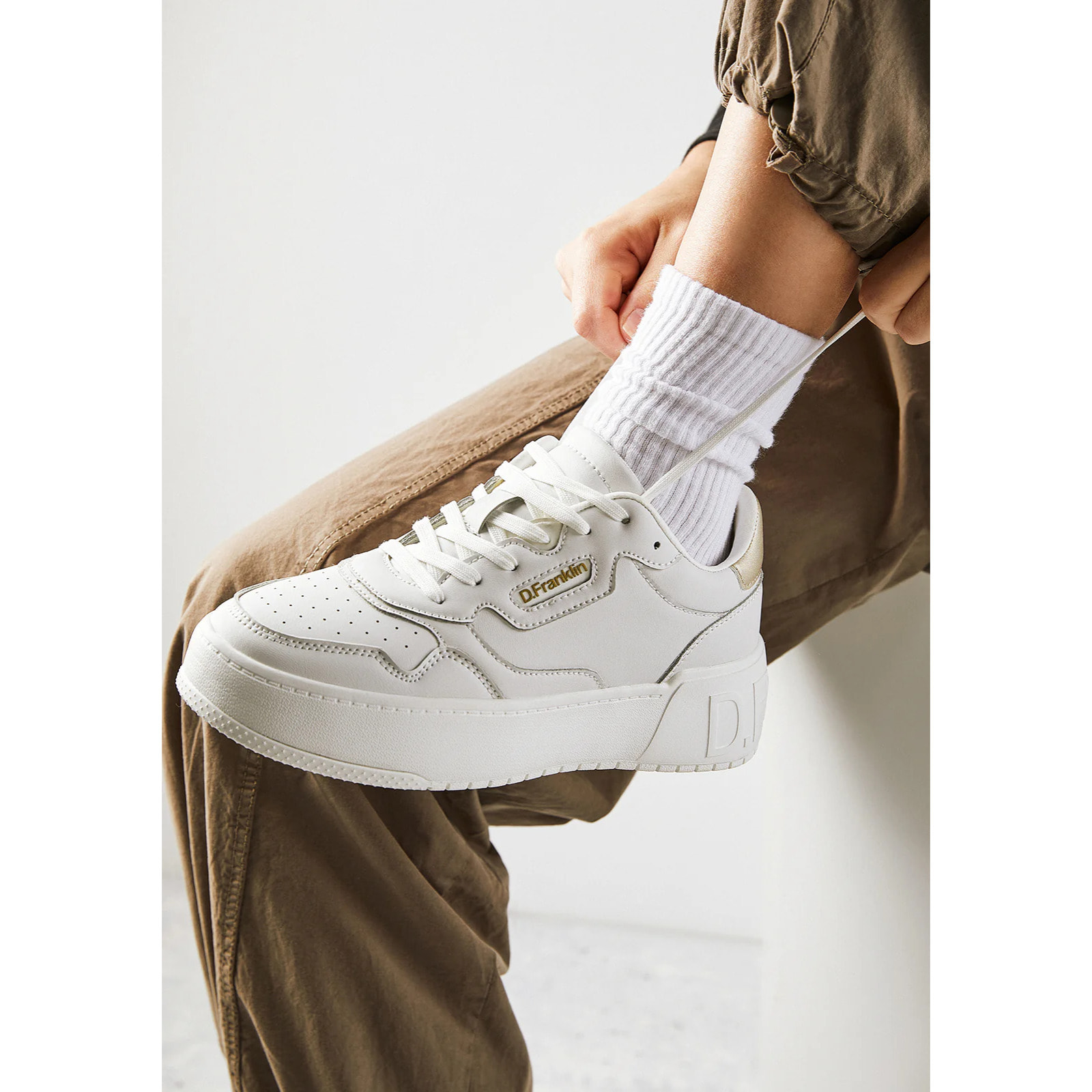 Zapatillas Deportivas Casual Mujer Court Basic Oro D.Franklin