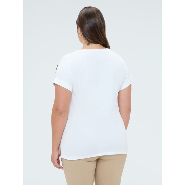 Fiorella Rubino - T-shirt in cotone con ricamo floreale - Bianco