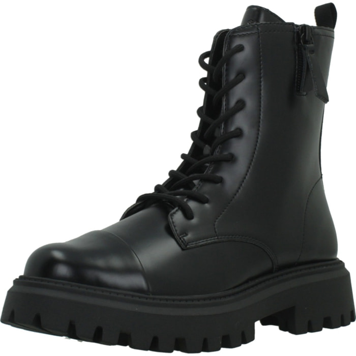 Zapatillas Niña de la marca GEOX  modelo J66M6A 000CN J MAQUINNENS NEGRO