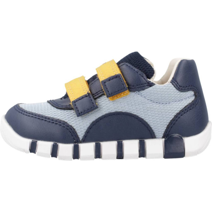 Zapatillas Niño de la marca GEOX  modelo B IUPIDOO B AZUL