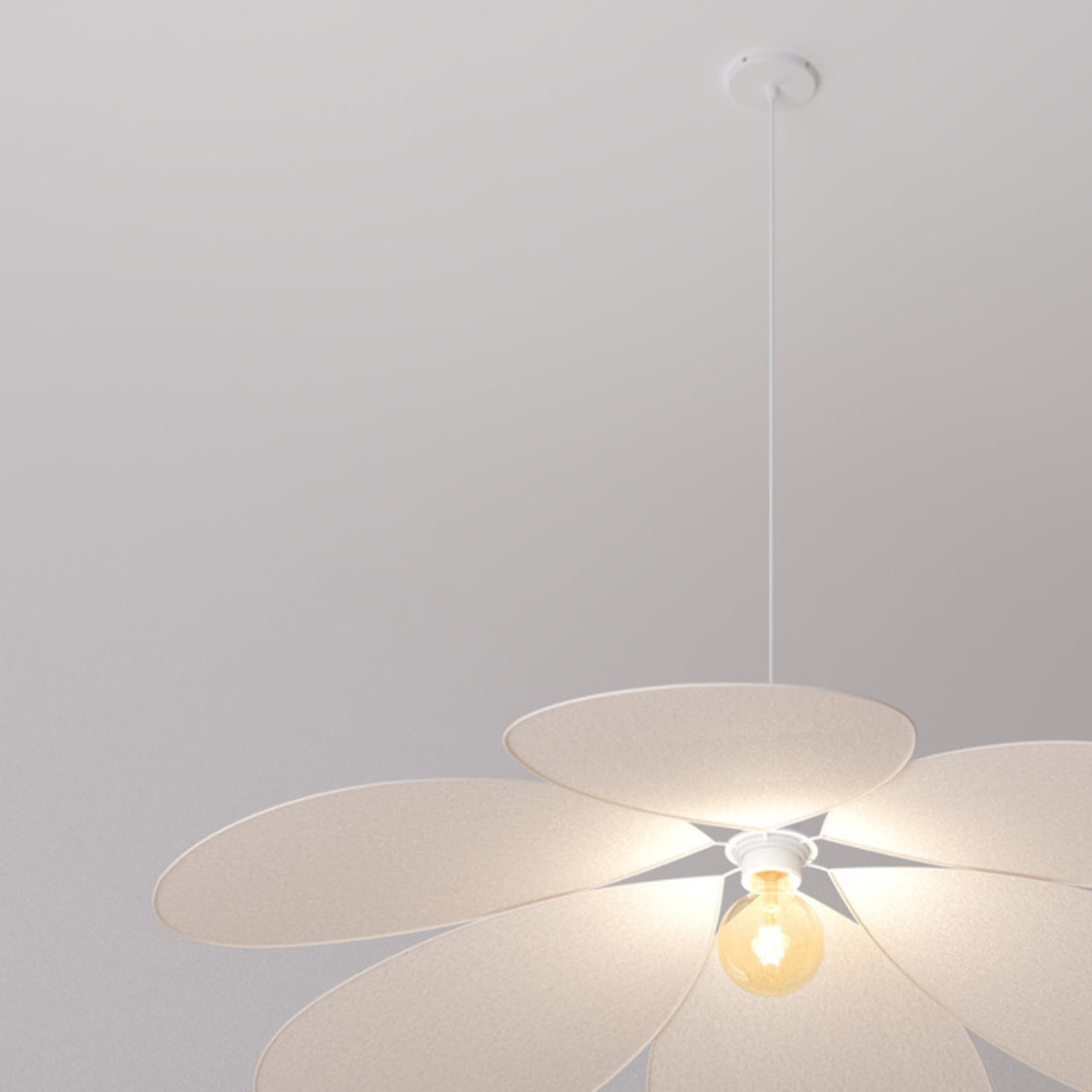 Suspension pétales Naya beige D72cm