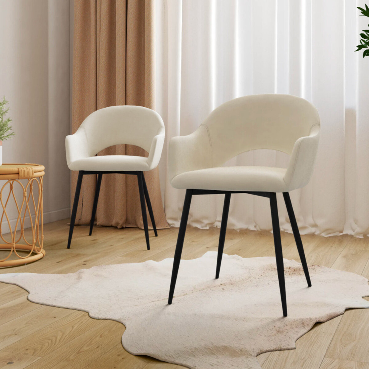 Chaises Rebecca en velours crème et pieds métal - lot de 2