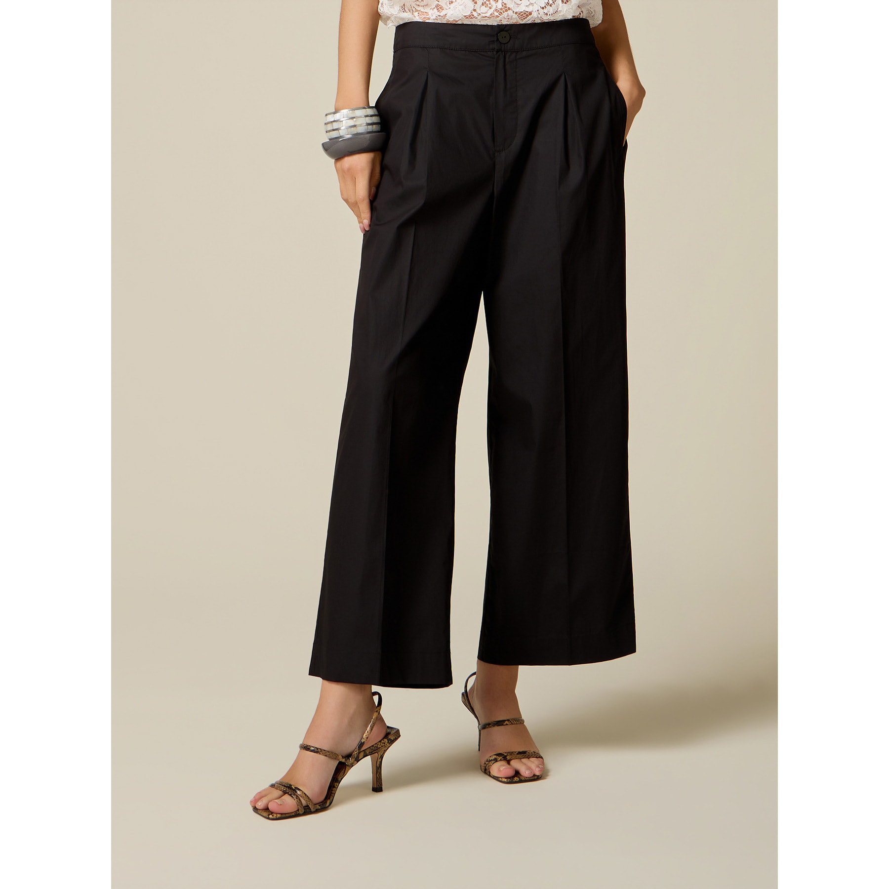 Oltre - Pantaloni palazzo in popeline - Nero