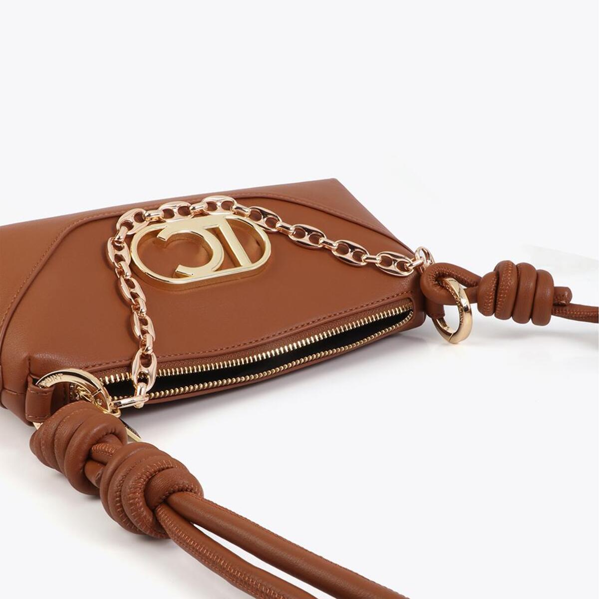 Borsa a tracolla con manico annodato e parte inferiore