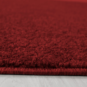 CALIFORNIE - Tapis uni à poils courts Rouge