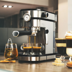 Cafetera para Espressos y Cappuccino Cafelizzia 790 Steel Pro. 1350 W, Manometro