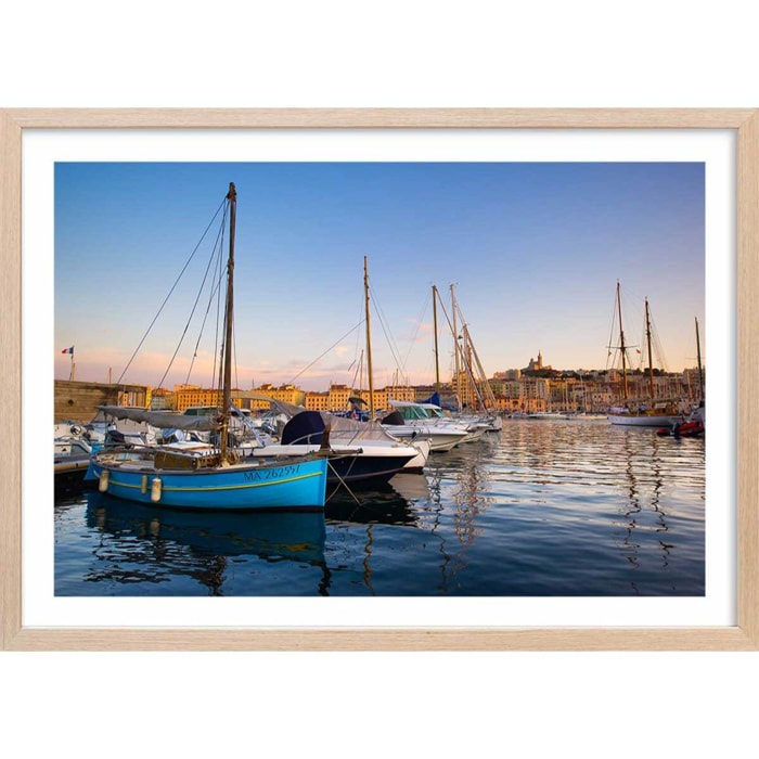 Affiche marseille, les pointus du vieux port Affiche + cadre en bois - Chêne