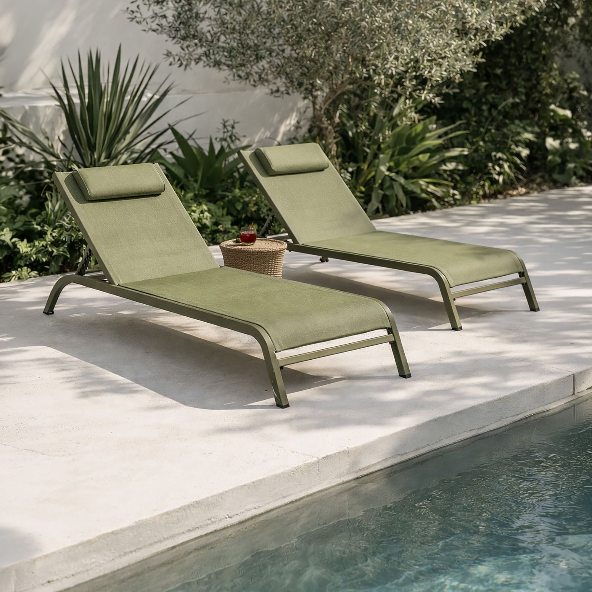 Lot de 2 chaises longues en acier inoxydable vert NAPOLI