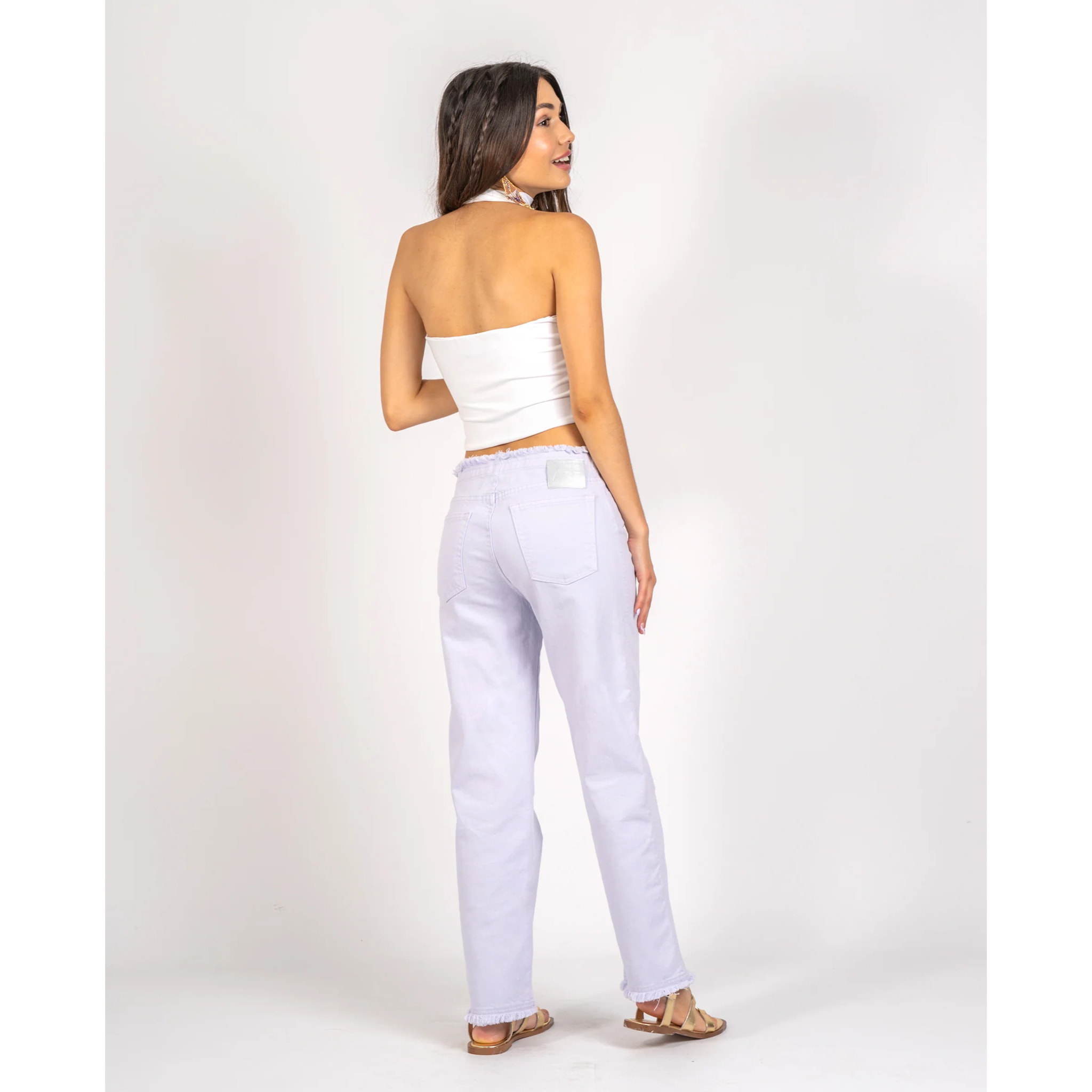 Pantalón de mujer recto desflecado