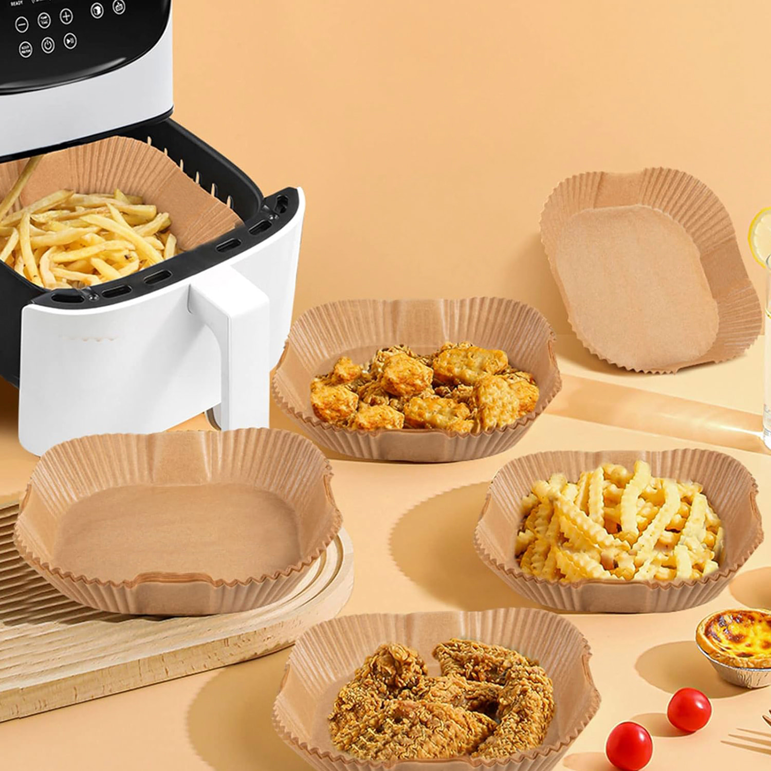 Carta da forno per friggitrice ad aria, 50 pezzi quadrati di carta da forno antiaderente usa e getta non perforata per cuocere alla griglia padella per microonde (16 cm)