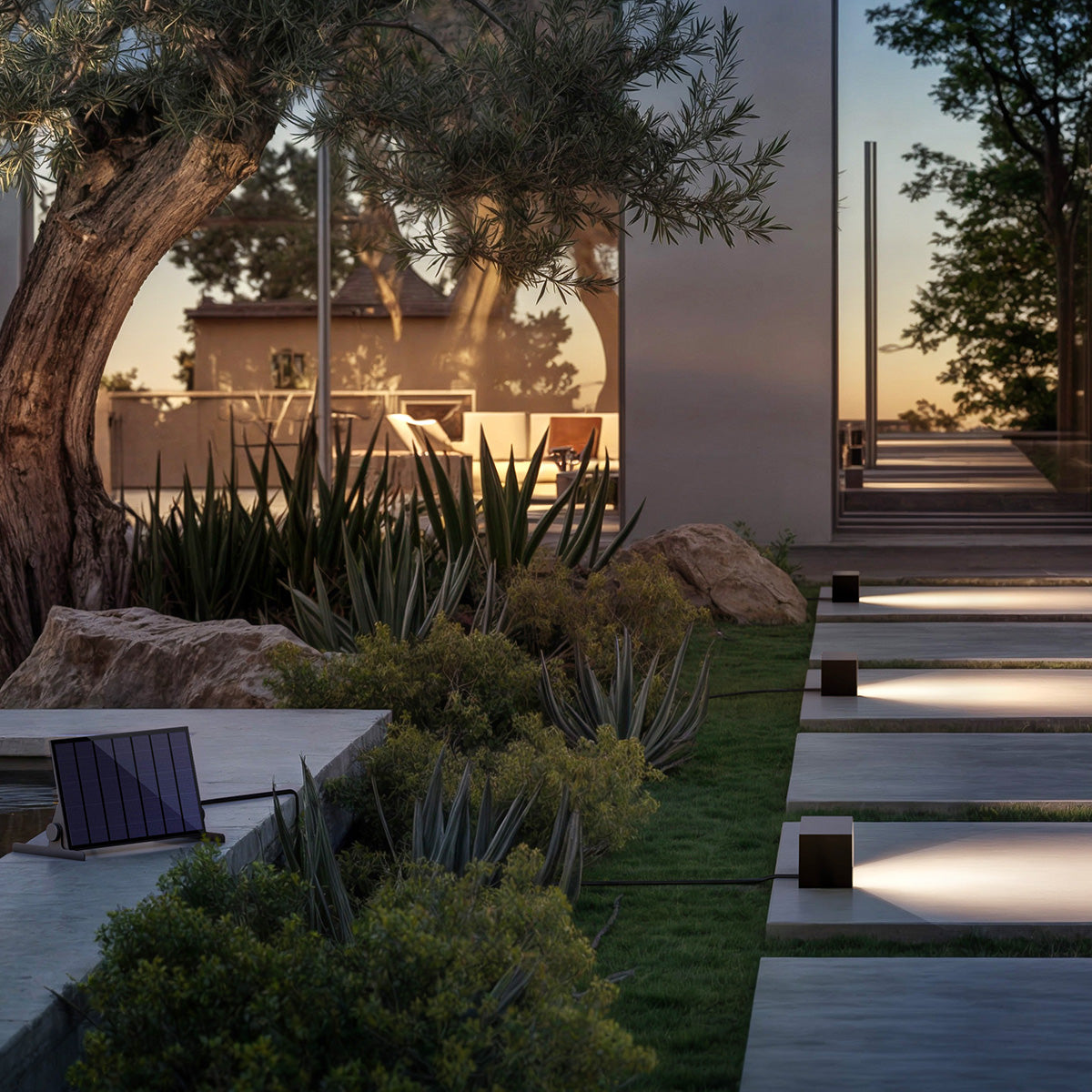 Borne solaire aluminium SHOW H12CM