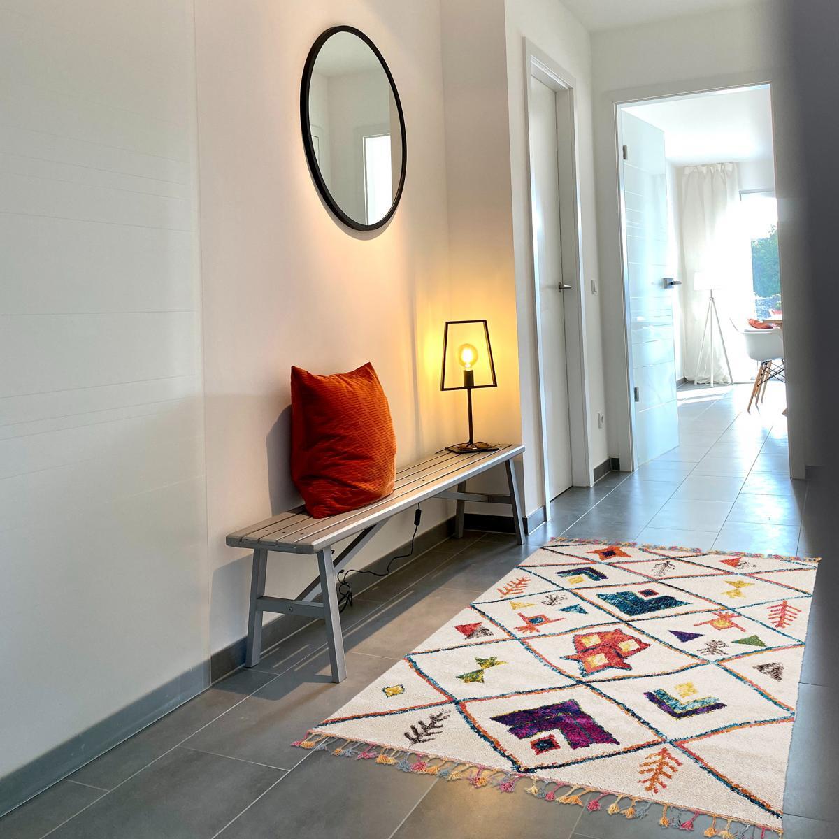 Tapis Mevo crème et multicolore motif traditionnel berbère