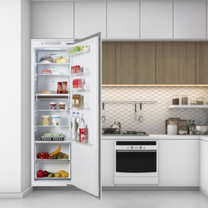 Réfrigérateur 1 porte encastrable ESSENTIELB ERLVI180-55miB