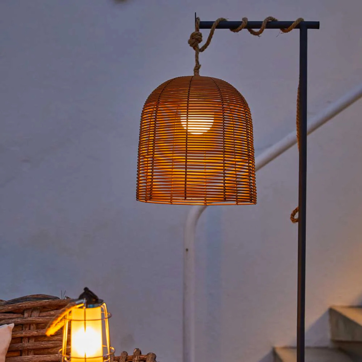 Pied support de lampe HOLD ME H1.5M