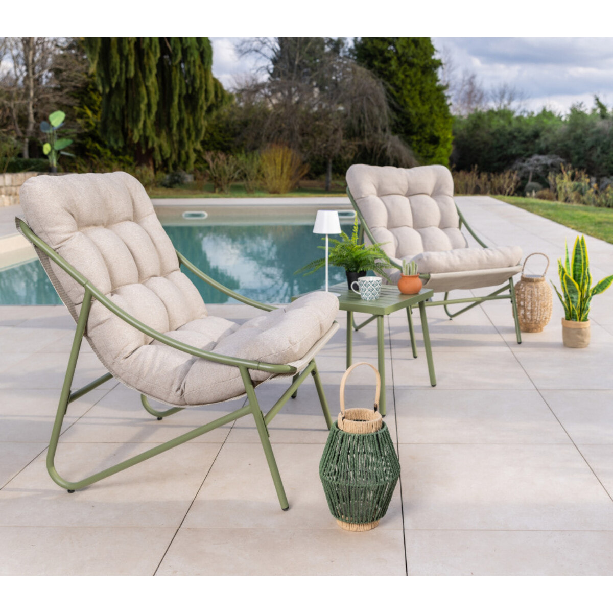 Salon de jardin en acier - 2 places - vert sauge - LEMAN