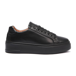 Classic Lace-up Sneaker British Passport Nero