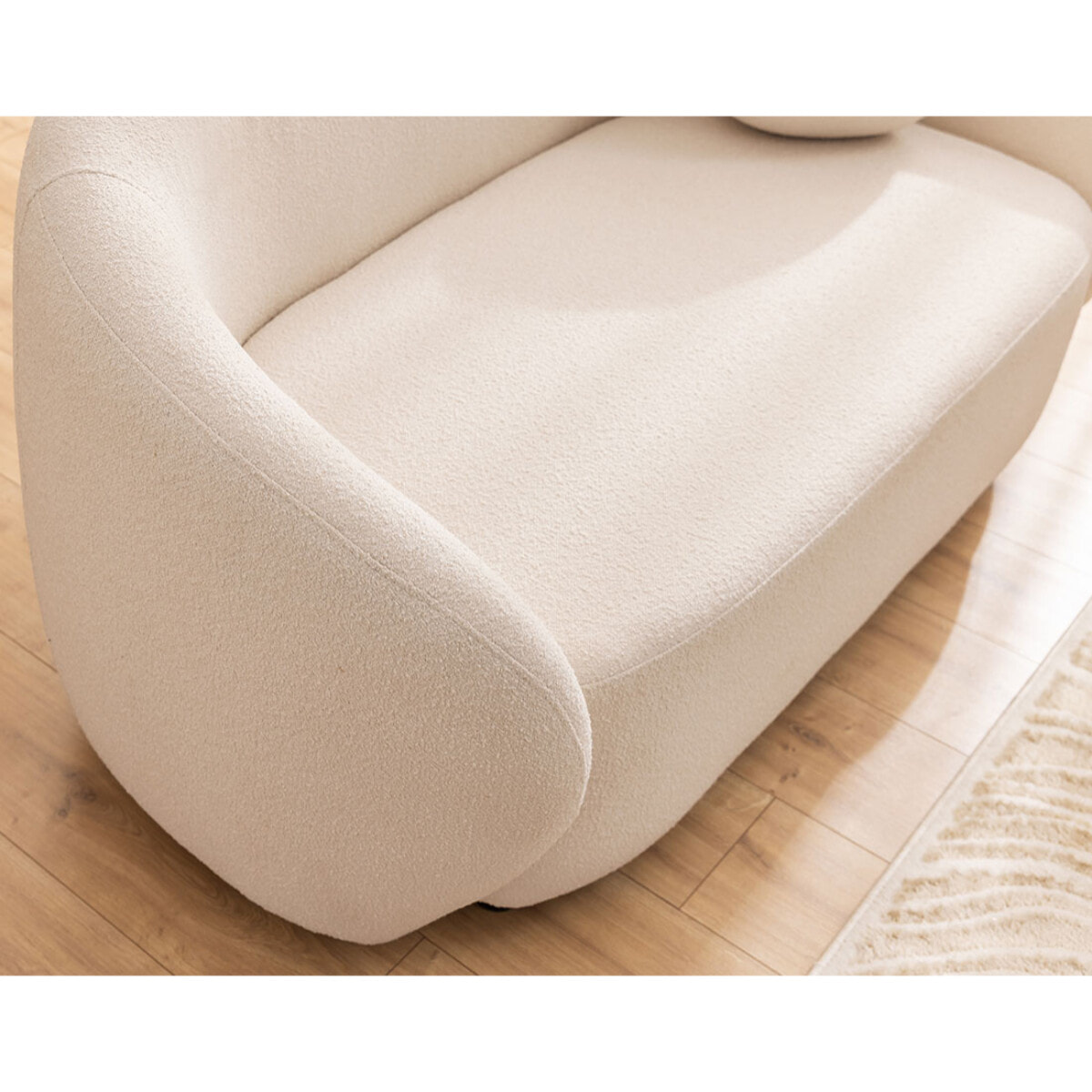 Flore - Canapé droit 2 places en tissu bouclette - Beige