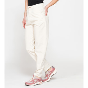 PANTAONE BALOON IN POPELINE