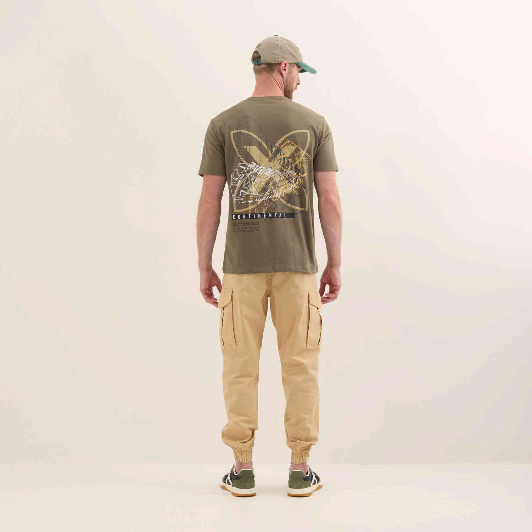 Camiseta de Algodón Orgánico con Gráfico Continental Khaki LIFESTYLE T-SHIRT JACK KHAKI